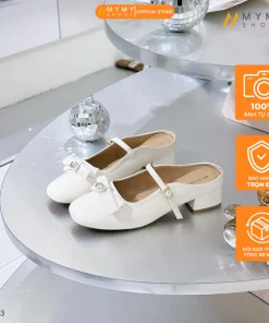 Sục nữ BEE SHOES mũi tròn gót vuông đế vuông cao 4 phân sẵn màu kem