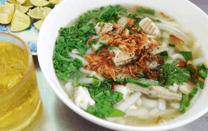 Thử rồi sẽ biết bánh canh cá lóc ở Sài Gòn làm thức dậy vị giác trong bạn